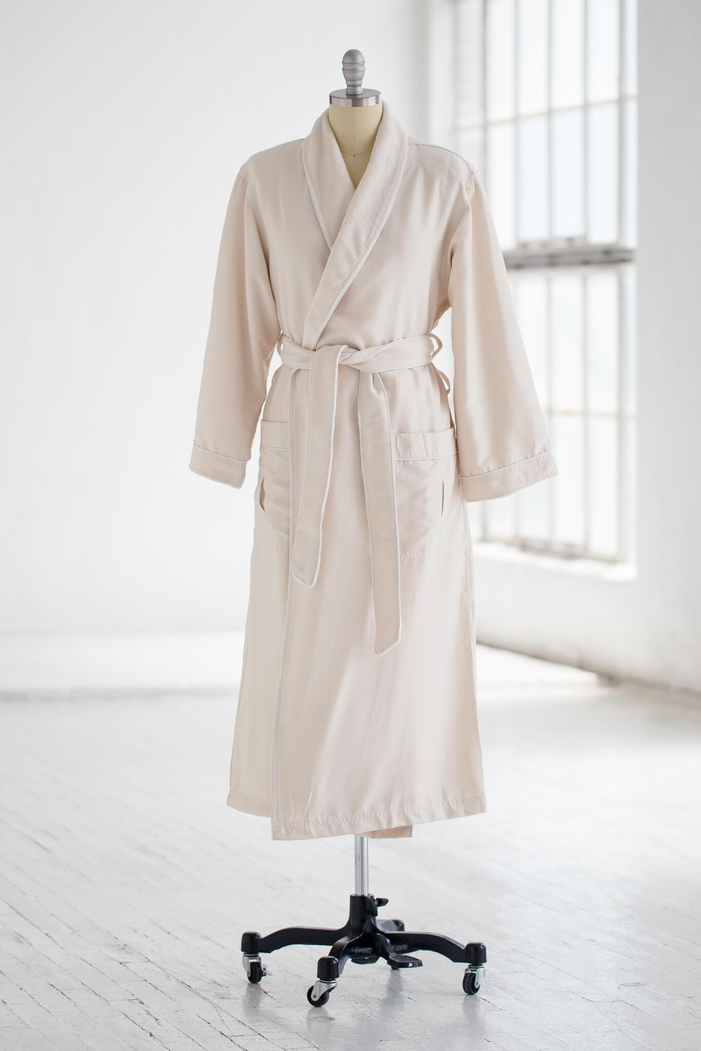 Luxe Plush Robe- Mom of The Year by Whispers + Honey