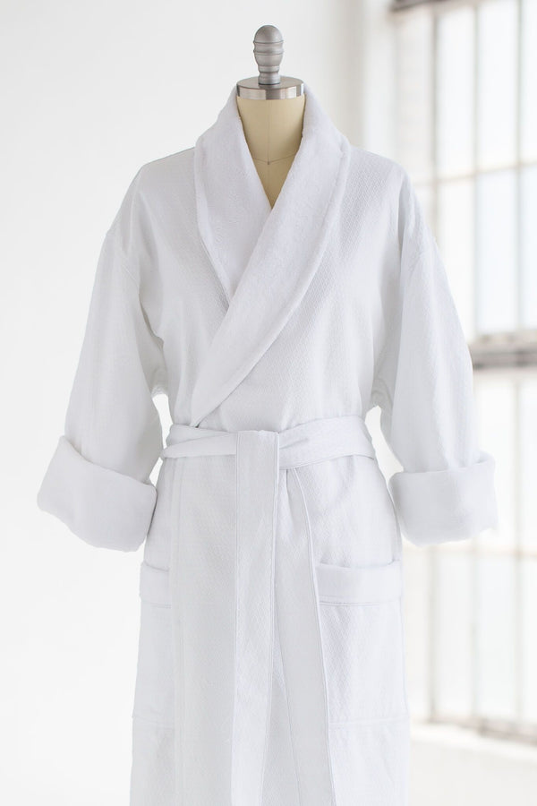 Resort Waffle & Plush Spa Robe in white on mannequin against a white background.